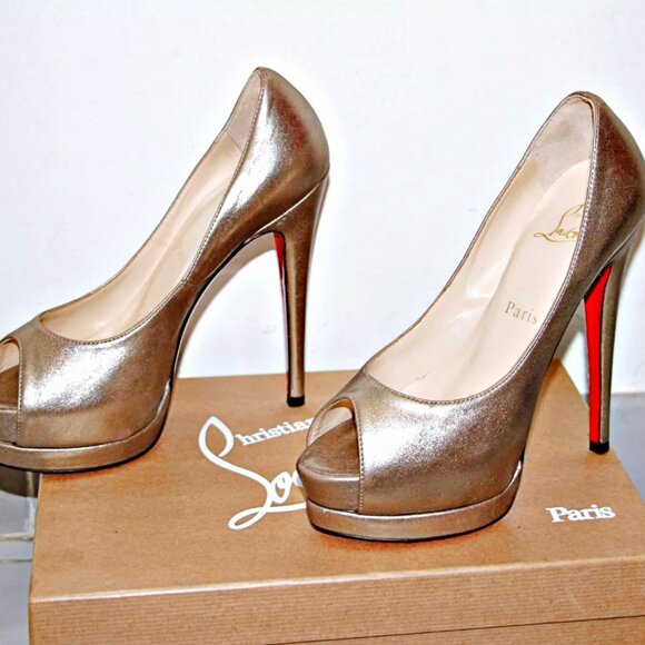 CHRISTIAN LOUBOUTIN Platinum Palais Royal Peep Toe Leather Pumps US 6/IT 36 $945 - Picture 3 of 12